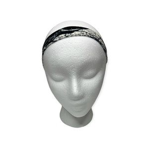 Buskins Stretchy Headband/Bracelet/Ponytail Holder Black and White OS